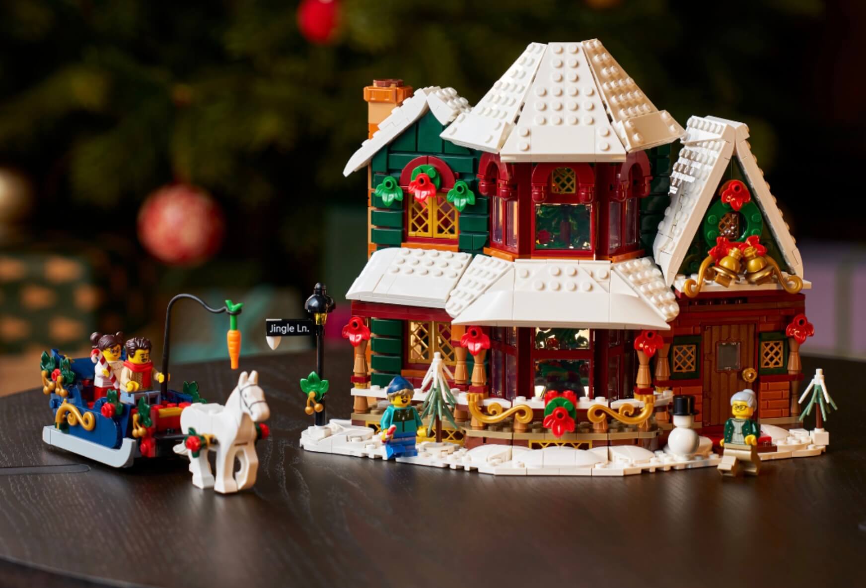 Holiday house lego